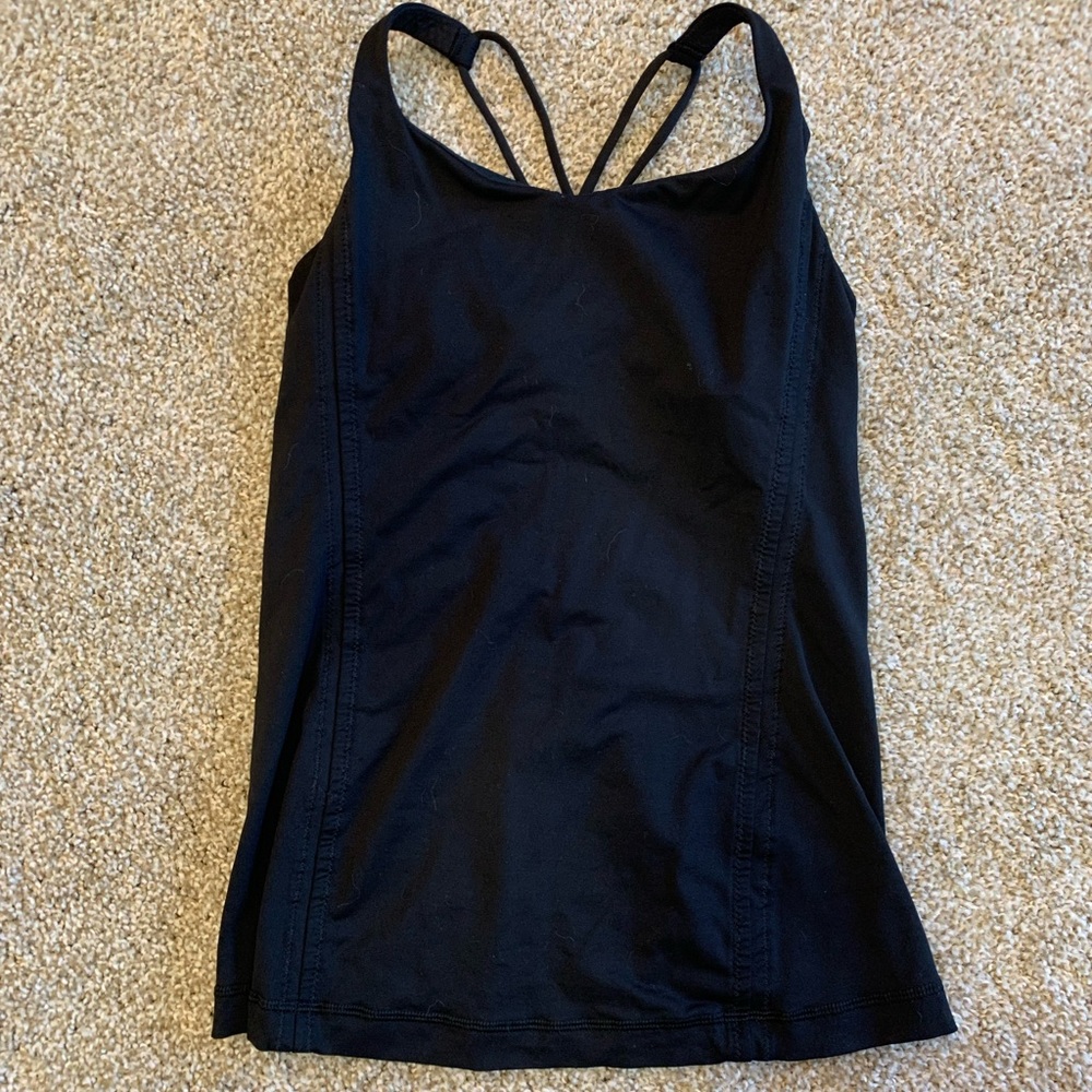 Lululemon black workout top size 4